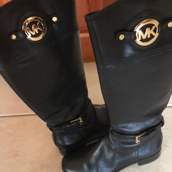 Michael Kors black riding boots - Picture 10 of 10